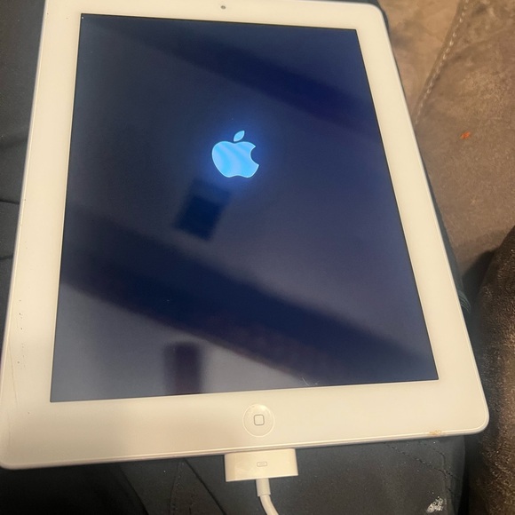 Apple Other - Apple Ipad 2 with White Border